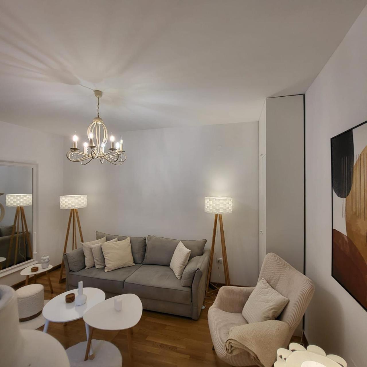 Sunrise Deluxe Apartment Budva