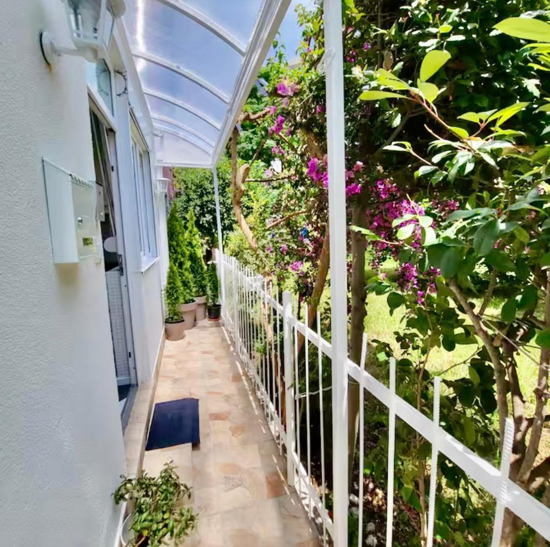 Apartment Sunrise Deluxe Budva