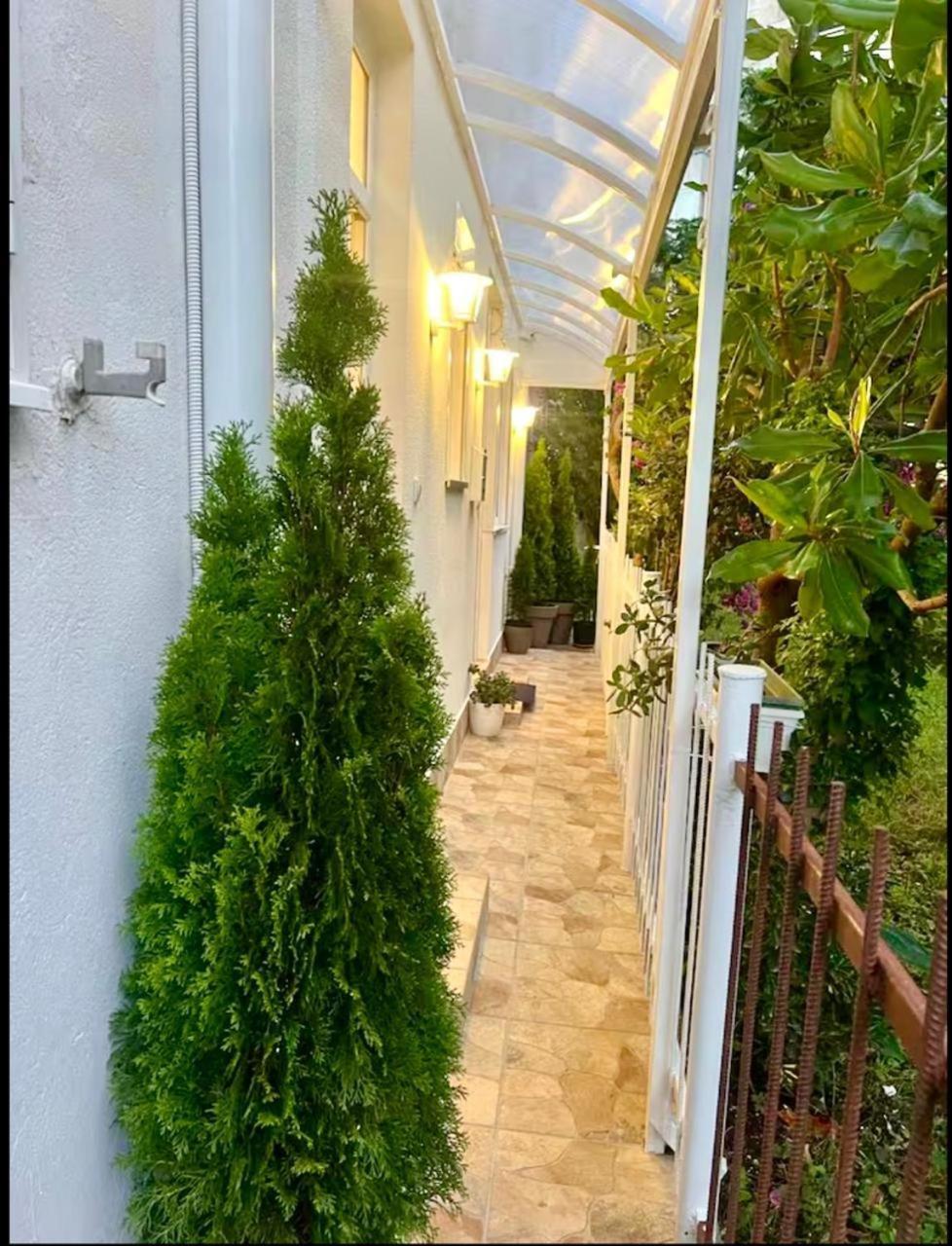 Sunrise Deluxe Apartment Budva