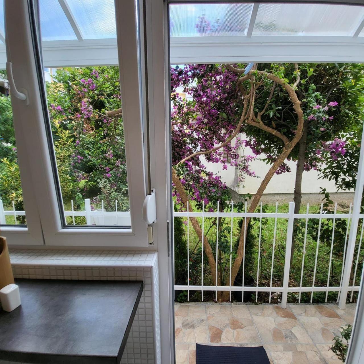 Apartment Sunrise Deluxe Budva